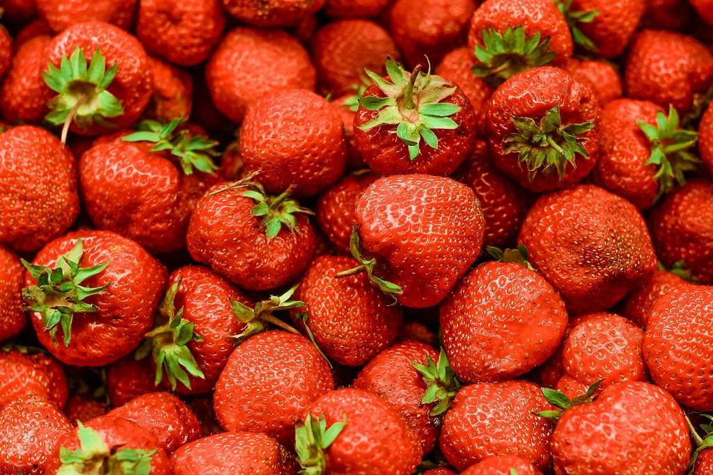 ester flavour of strawberry chemistry in the kitchen